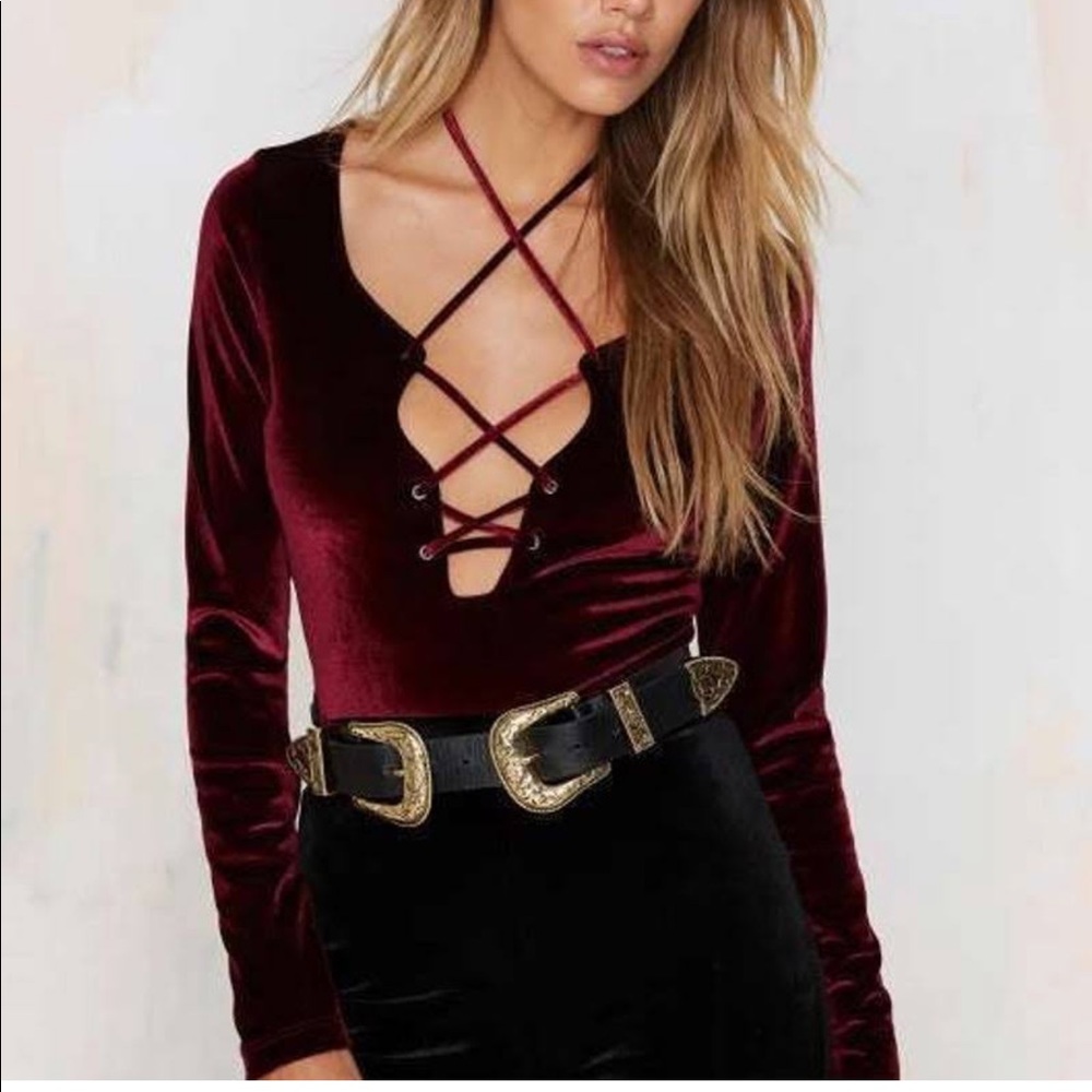Nasty Gal velvet bodysuit 🌹